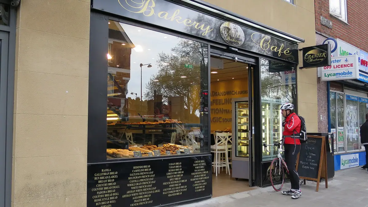 Gluten-Free Bakery bakes